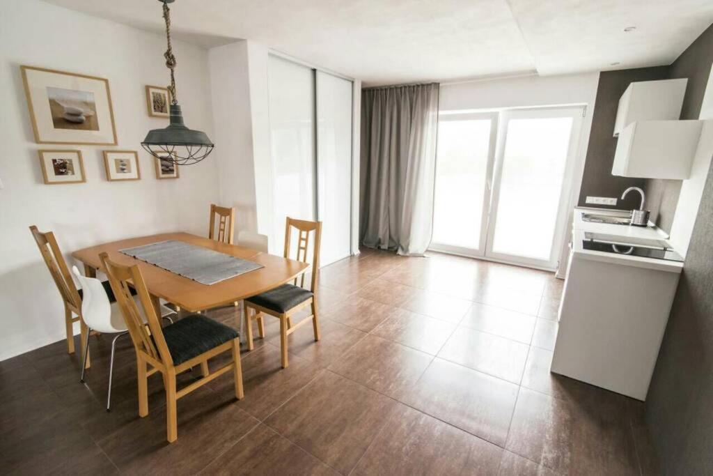 Apartment Unimix Liptovský Mikuláš Extérieur photo